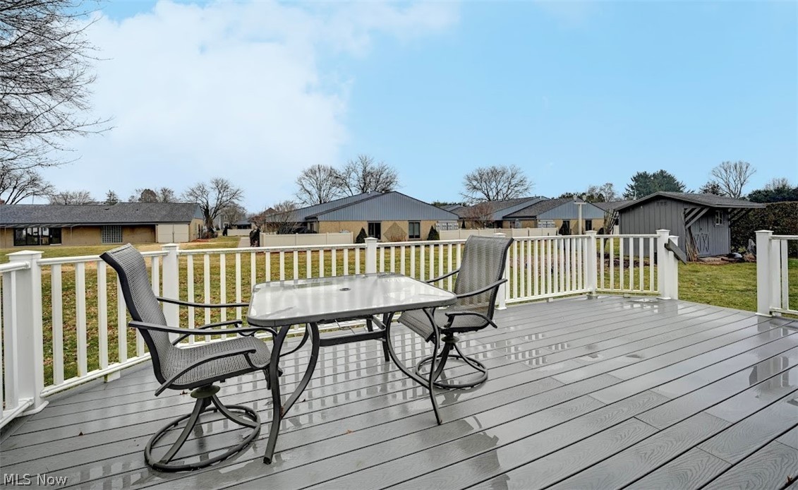 489 Oak Avenue Strasburg OH 44680