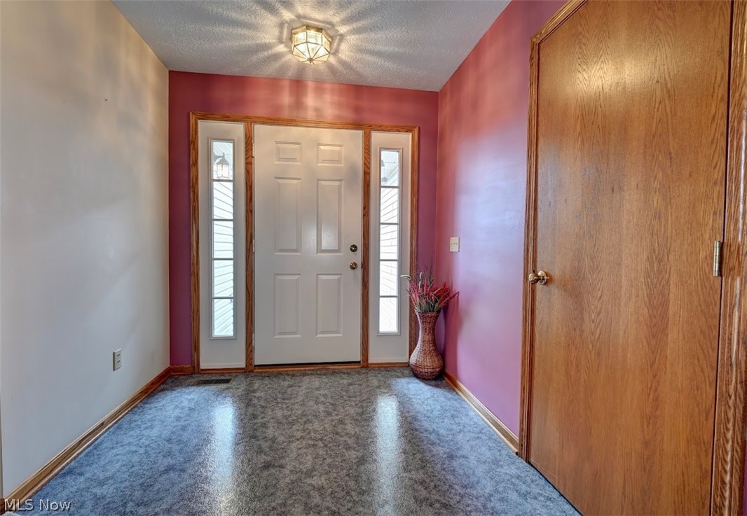489 Oak Avenue Strasburg OH 44680