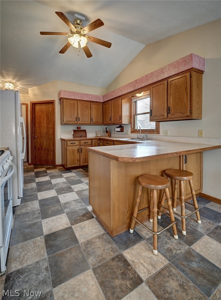 489 Oak Avenue Strasburg OH 44680
