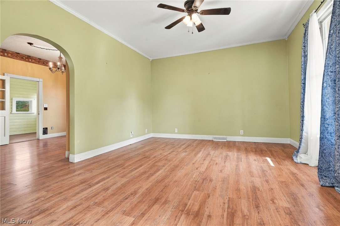 754 2nd Street SE New Philadelphia OH 44663
