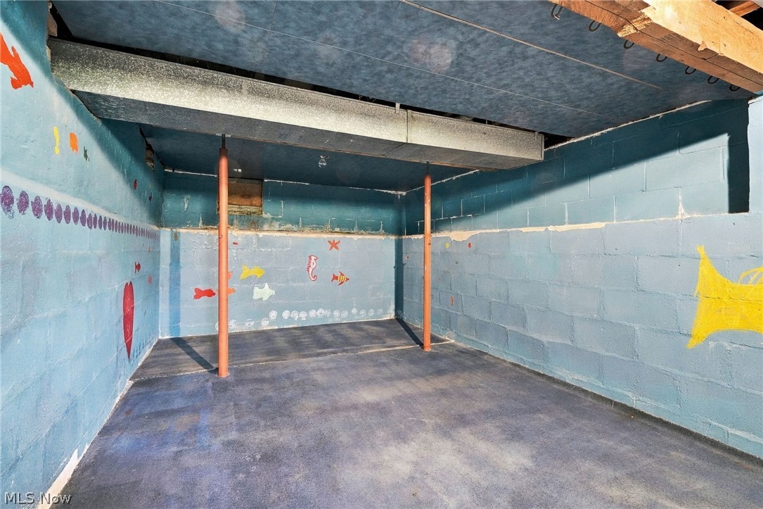 754 2nd Street SE New Philadelphia OH 44663
