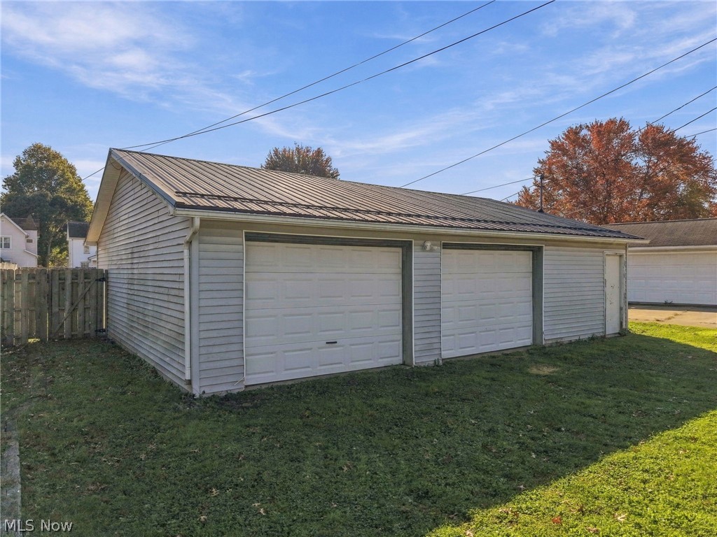 754 2nd Street SE New Philadelphia OH 44663