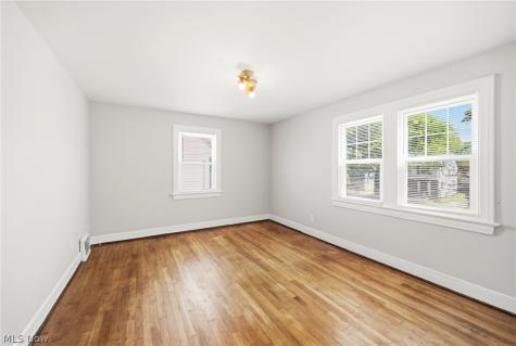396 E 214th Street Euclid OH 44123