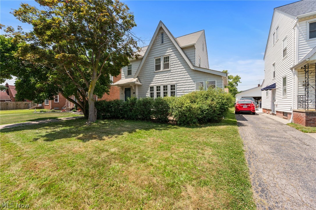 396 E 214th Street Euclid OH 44123