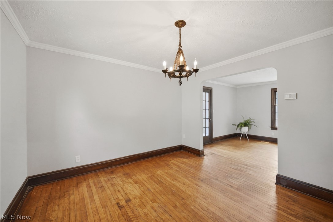 396 E 214th Street Euclid OH 44123