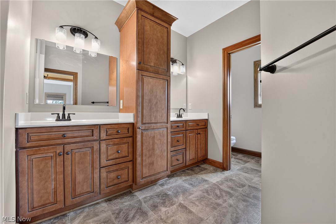 4066 Knollbrook Drive Norton OH 44203