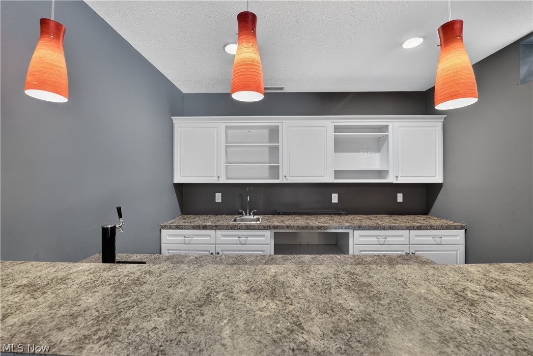 4066 Knollbrook Drive Norton OH 44203