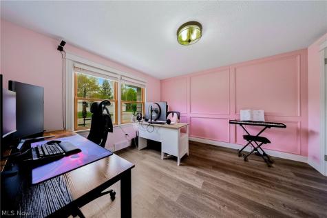 487 West Street Wadsworth OH 44281