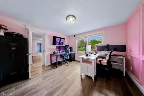487 West Street Wadsworth OH 44281
