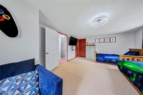 487 West Street Wadsworth OH 44281
