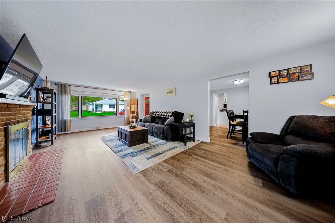 487 West Street Wadsworth OH 44281