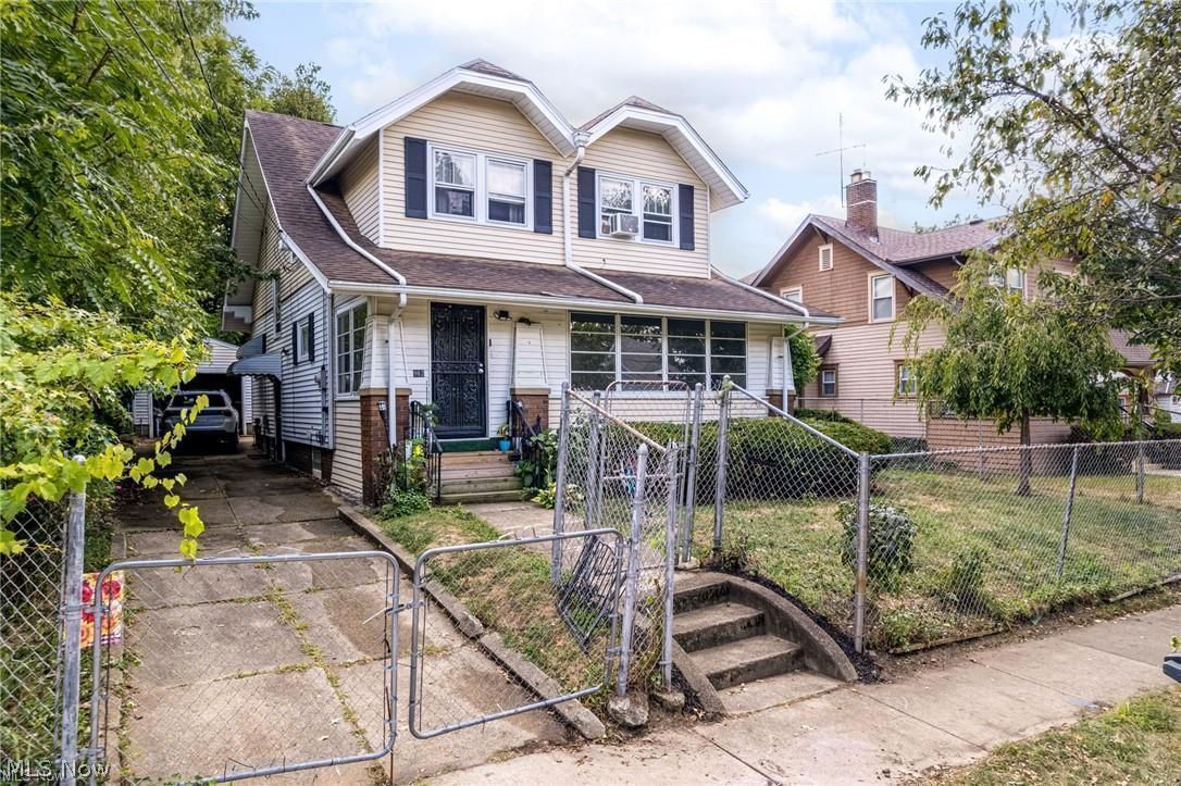 962 Stadelman Avenue Akron OH 44320
