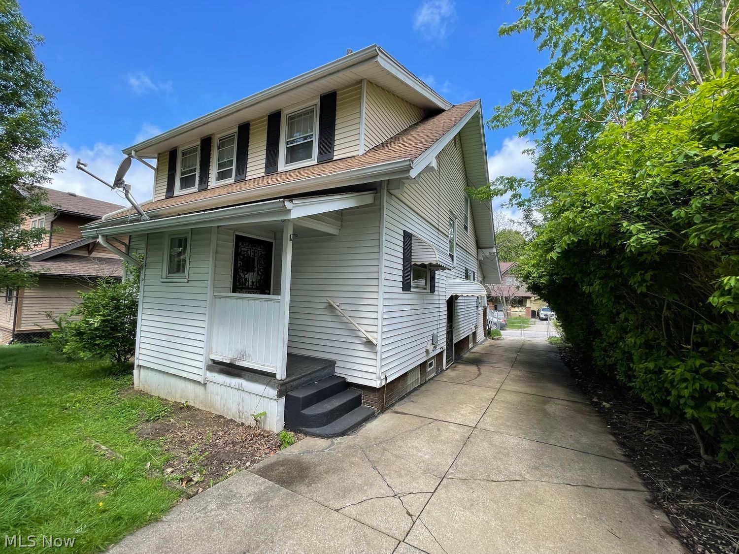 962 Stadelman Avenue Akron OH 44320