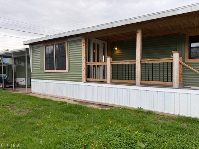 81 Helen Street Barberton OH 44203