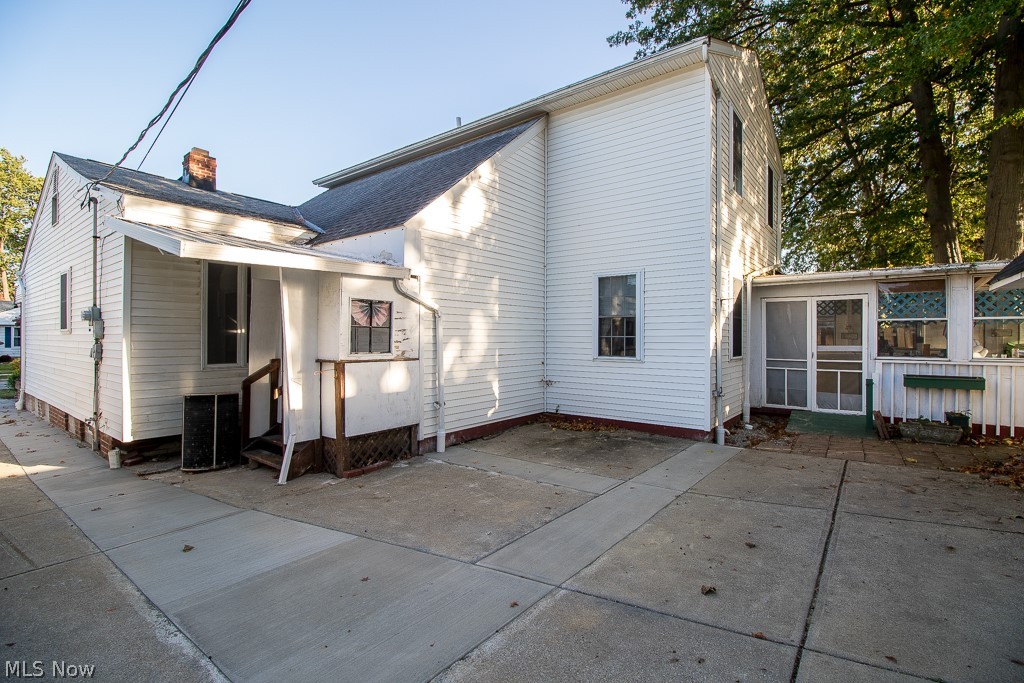 1762 Empire Road Wickliffe OH 44092