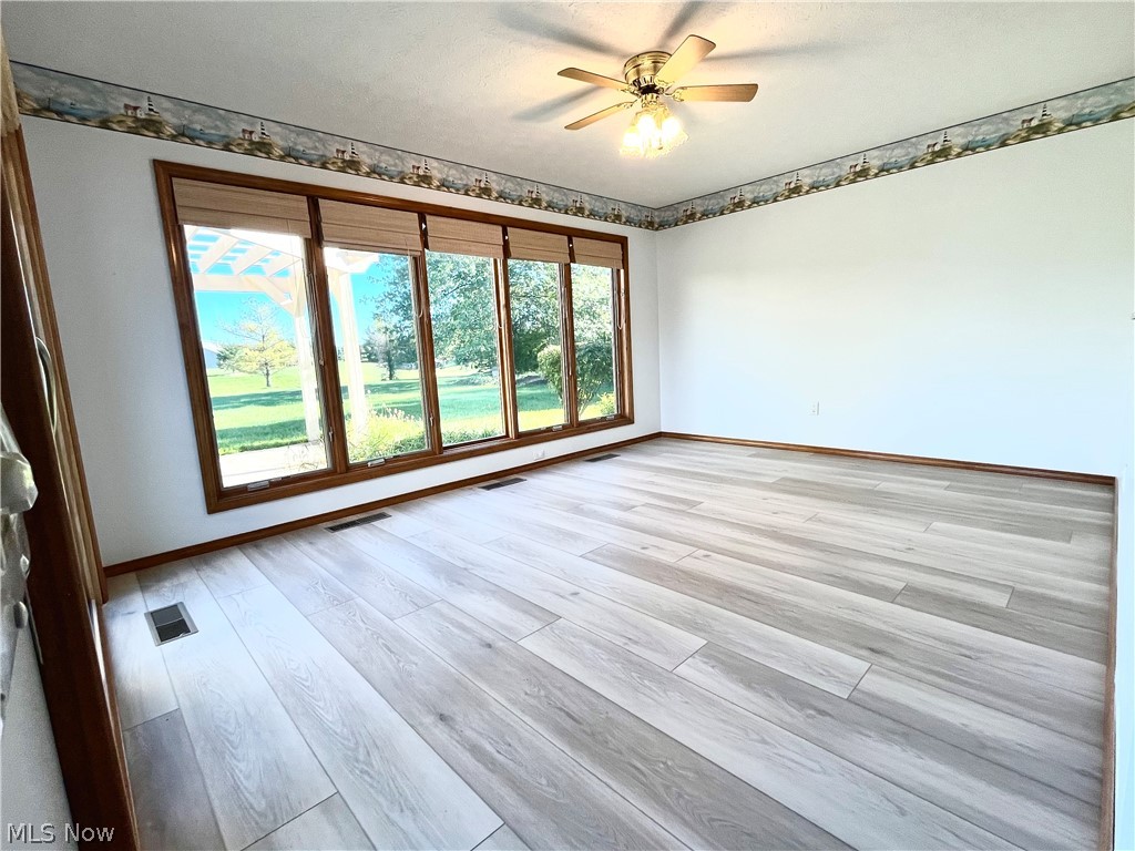 33037 Pebblebrook Drive North Ridgeville OH 44039