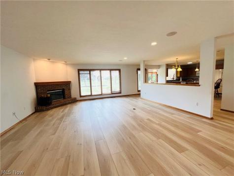 33037 Pebblebrook Drive North Ridgeville OH 44039