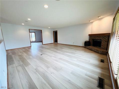 33037 Pebblebrook Drive North Ridgeville OH 44039