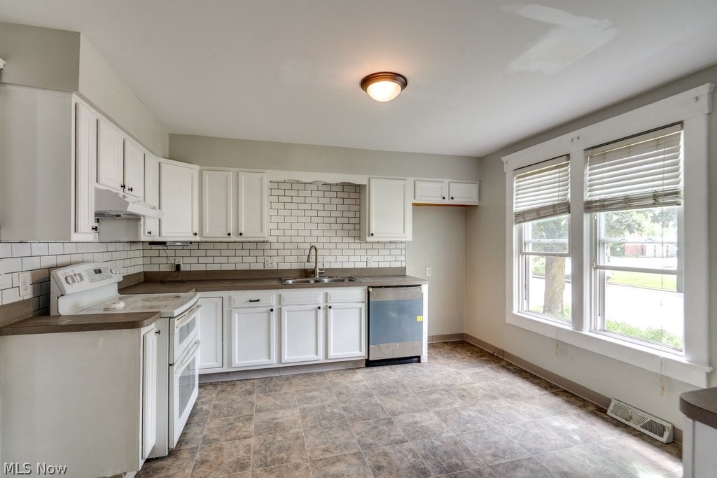 123 7th Street NW Barberton OH 44203