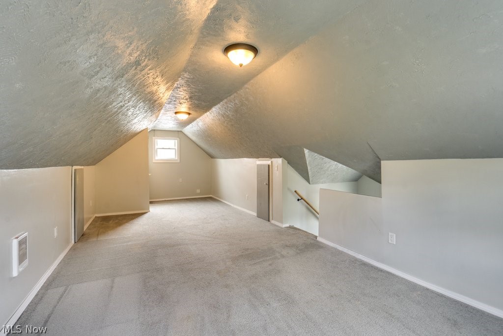 123 7th Street NW Barberton OH 44203