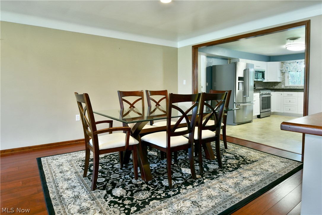 3210 Halsey Drive NE Warren OH 44483