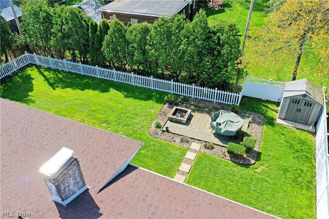 3210 Halsey Drive NE Warren OH 44483