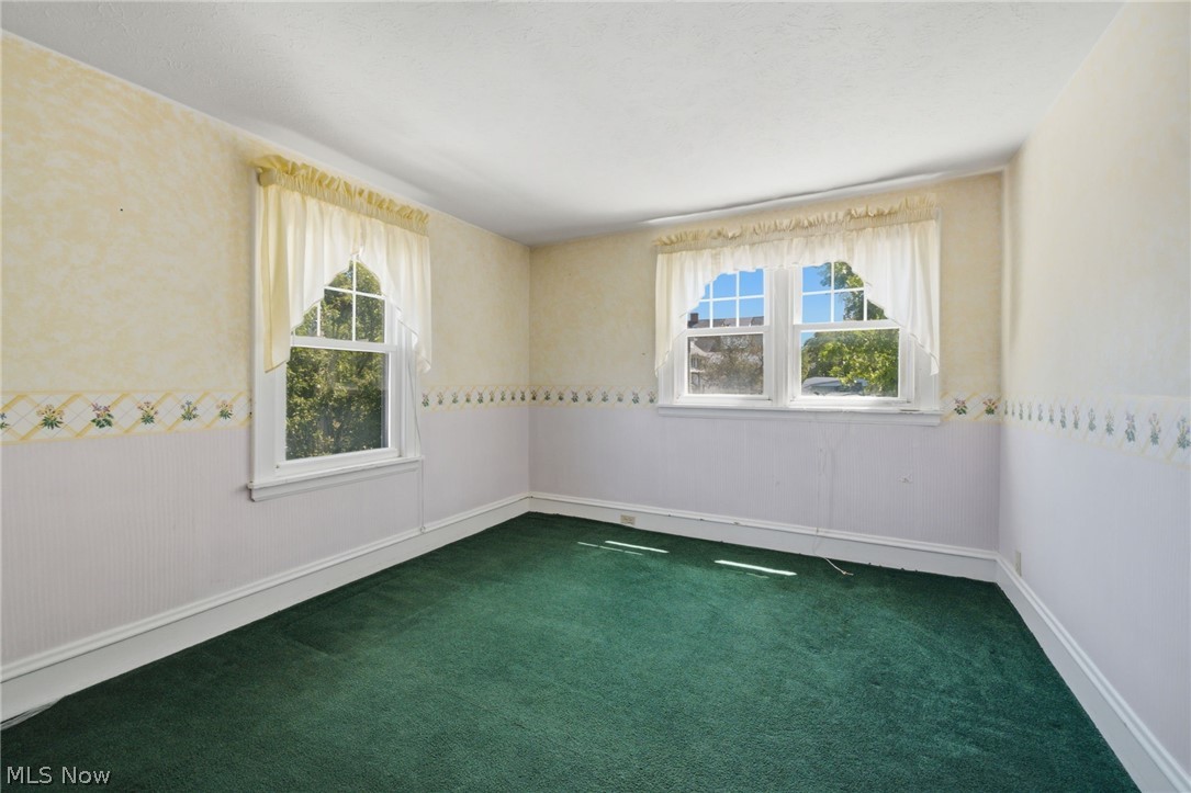 1415 Blossom Park Avenue Lakewood OH 44107
