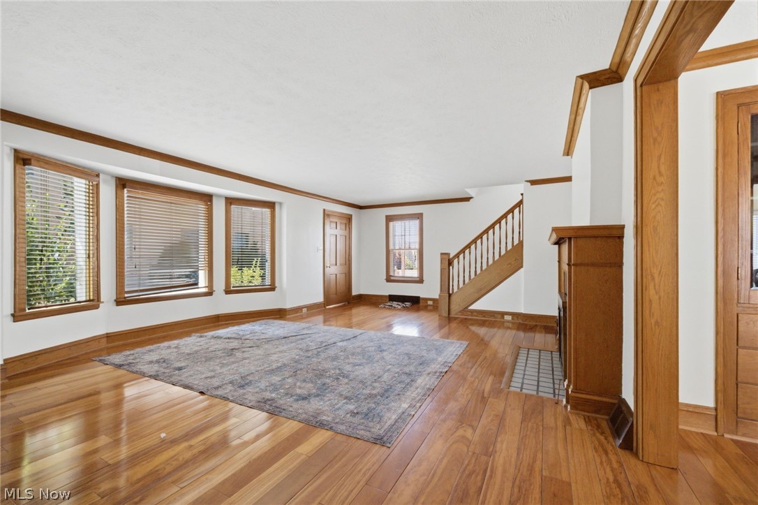 1415 Blossom Park Avenue Lakewood OH 44107