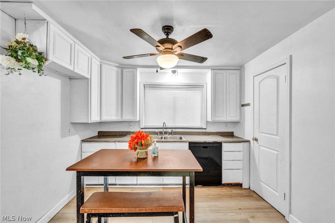 5171 Homewood Avenue Maple Heights OH 44137
