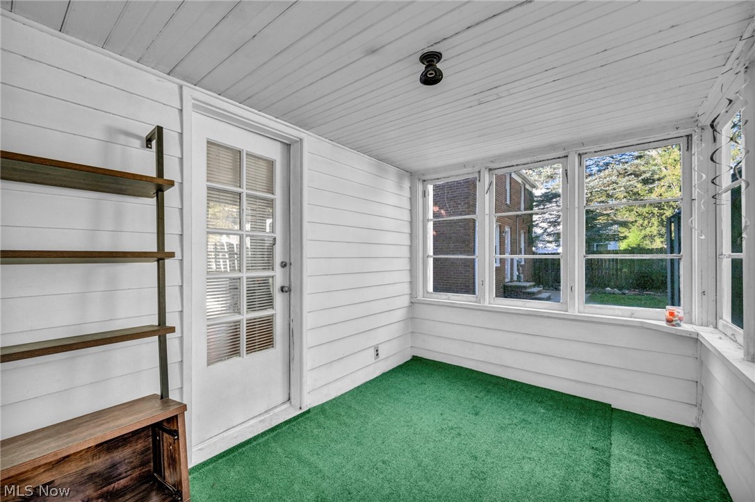 5171 Homewood Avenue Maple Heights OH 44137