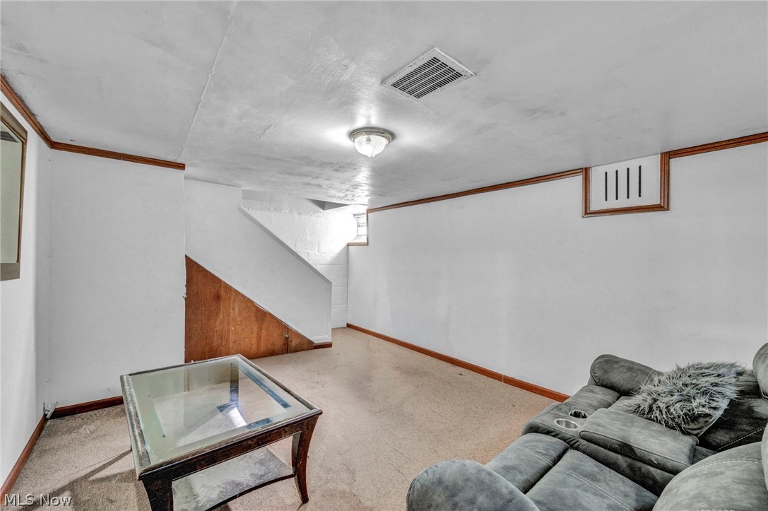5171 Homewood Avenue Maple Heights OH 44137