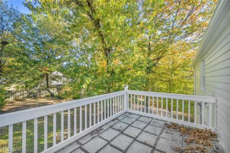 5171 Homewood Avenue Maple Heights OH 44137