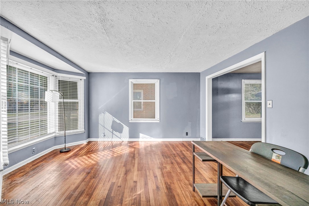 5171 Homewood Avenue Maple Heights OH 44137