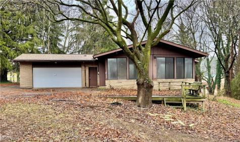2898 Canton Road Uniontown OH 44685