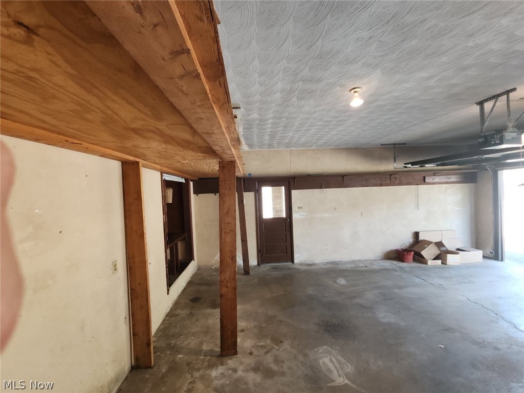 2902 Downeys Hill Drive NE Dover OH 44622