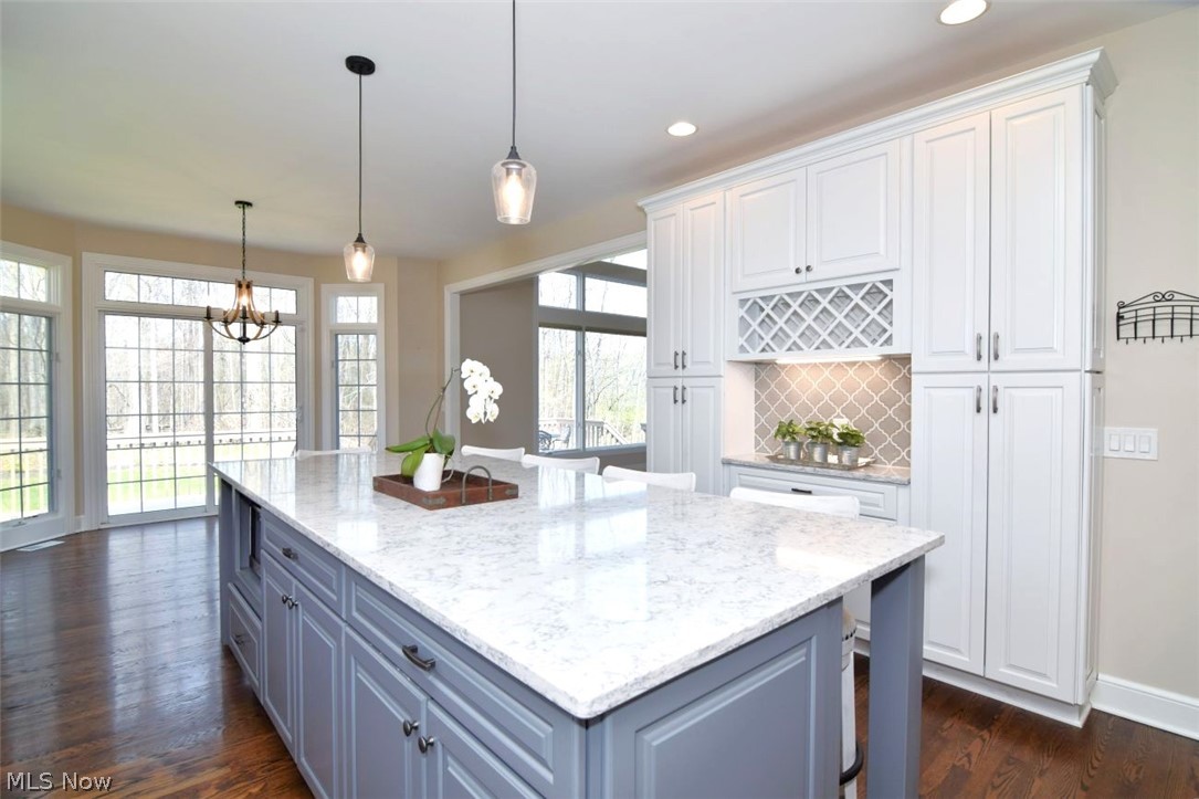 8118 Darbys Run Chagrin Falls OH 44023