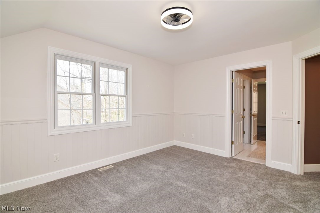 8118 Darbys Run Chagrin Falls OH 44023