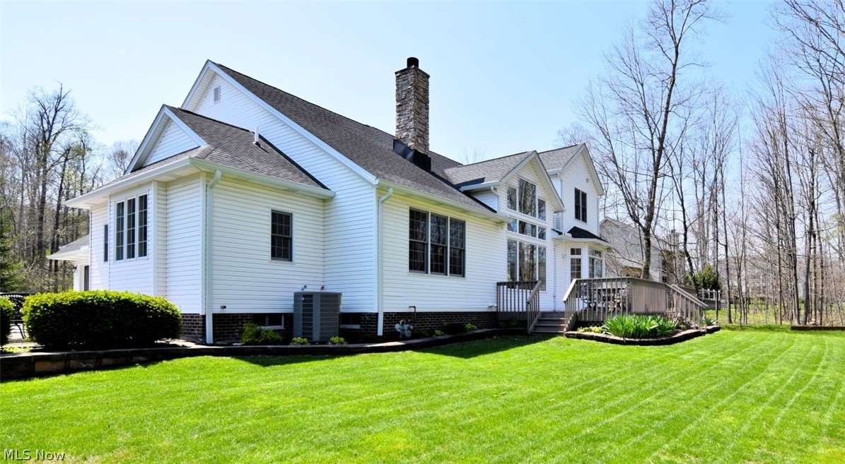 8118 Darbys Run Chagrin Falls OH 44023
