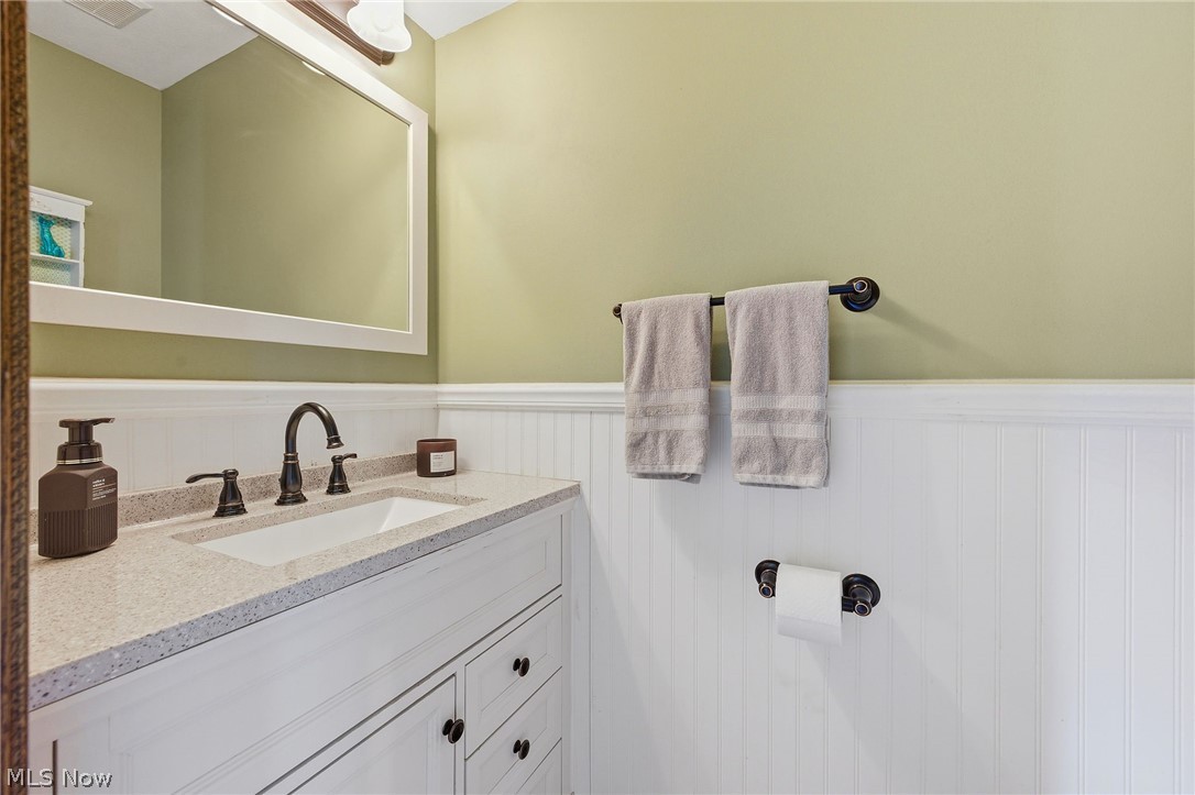 1271 Atterbury Drive Macedonia OH 44056
