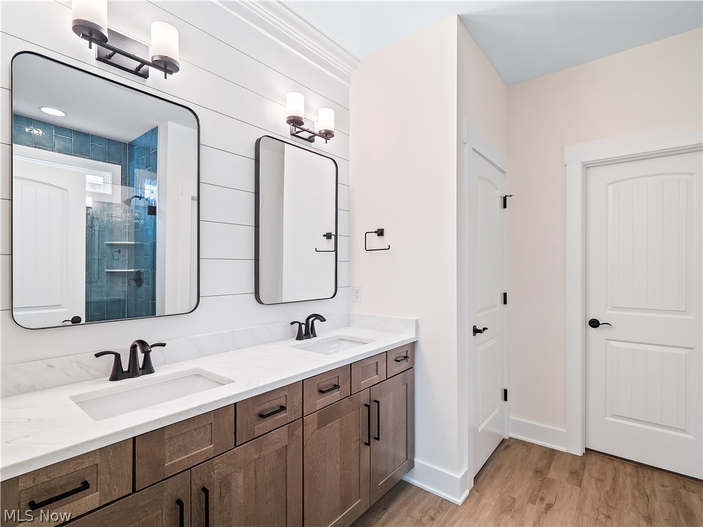 S/l 36 Brookside Lane North Ridgeville OH 44039