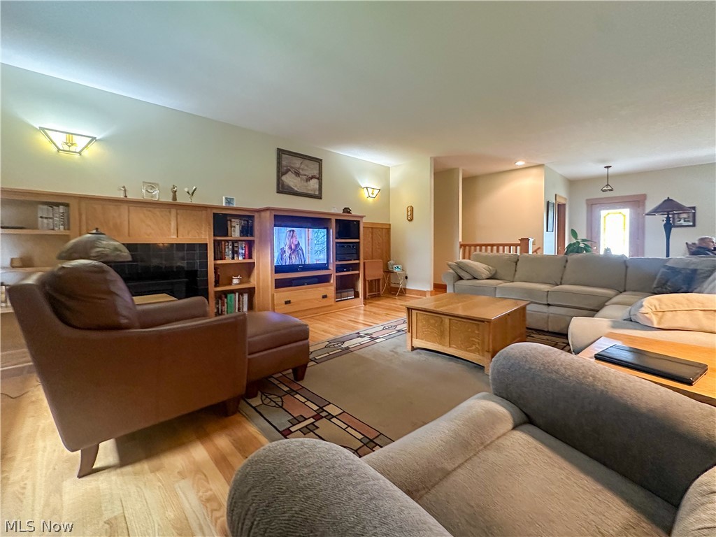 419 Secrist Lane Girard OH 44420