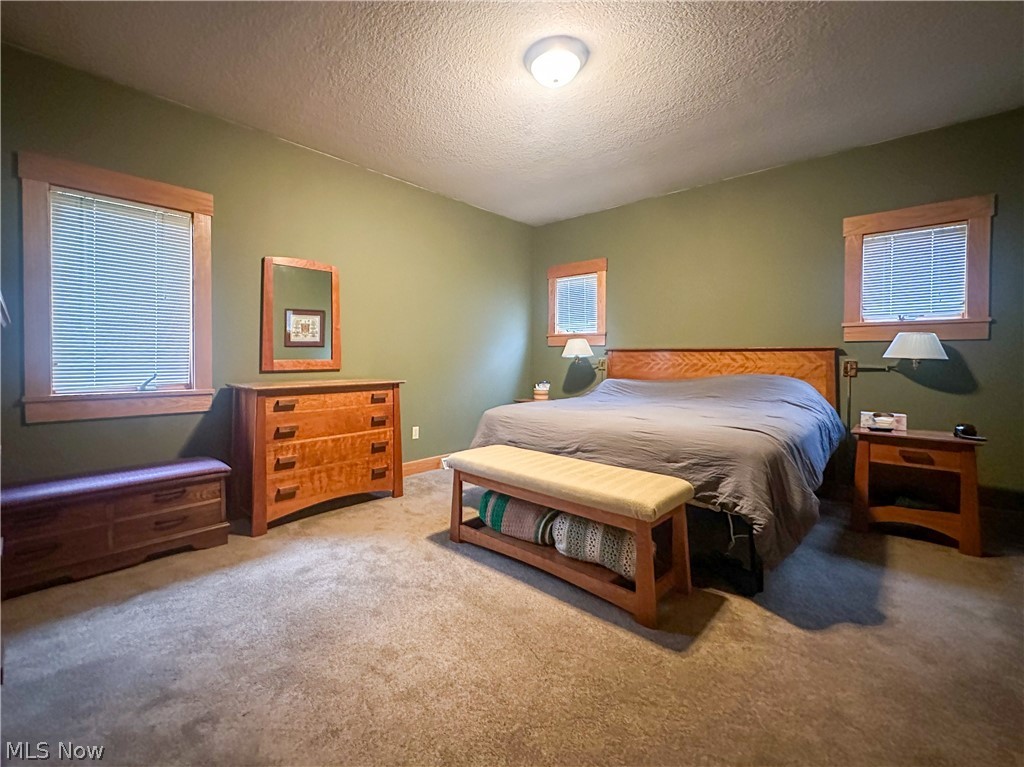 419 Secrist Lane Girard OH 44420