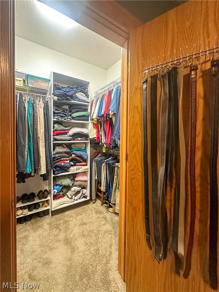 419 Secrist Lane Girard OH 44420