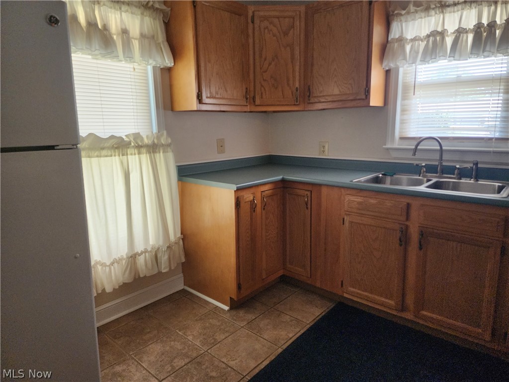 743 Pine Street Coshocton OH 43812