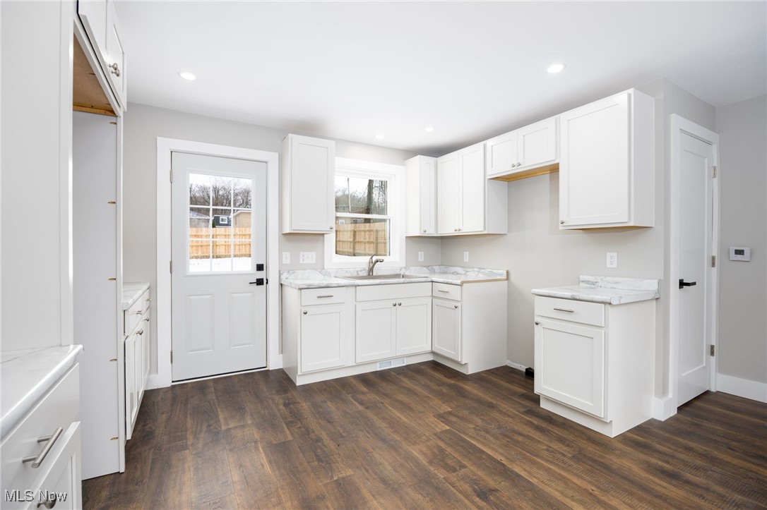 3101 Wagoner Street Akron OH 44319