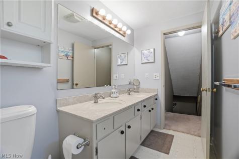 36515 Starboard Drive Eastlake OH 44095