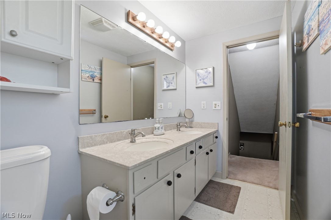 36515 Starboard Drive Eastlake OH 44095