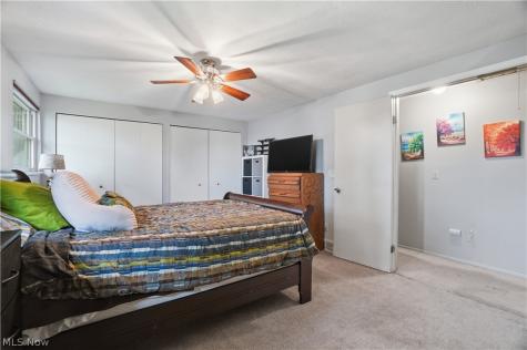 36515 Starboard Drive Eastlake OH 44095