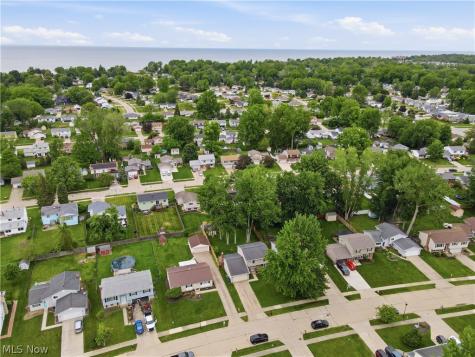 36515 Starboard Drive Eastlake OH 44095