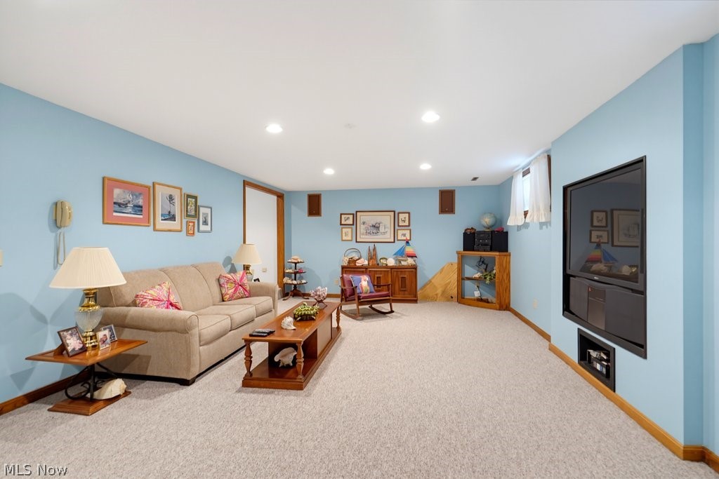 18079 Davis Road Dalton OH 44618